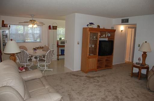 5th image of 1225 NW 21st St #11-1102