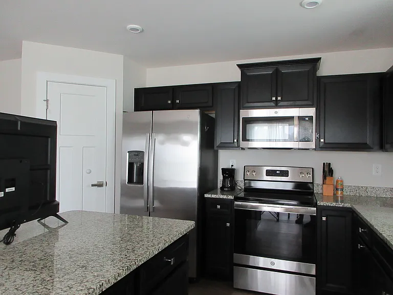 383 Windflower Dr — Photo 13