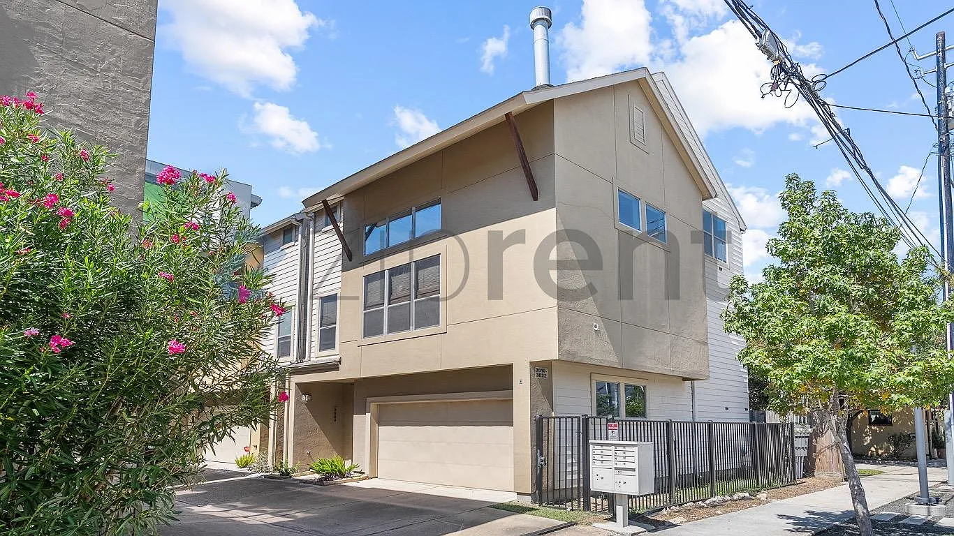 2 bed, 2067 sqft, $2,600 — Photo 1