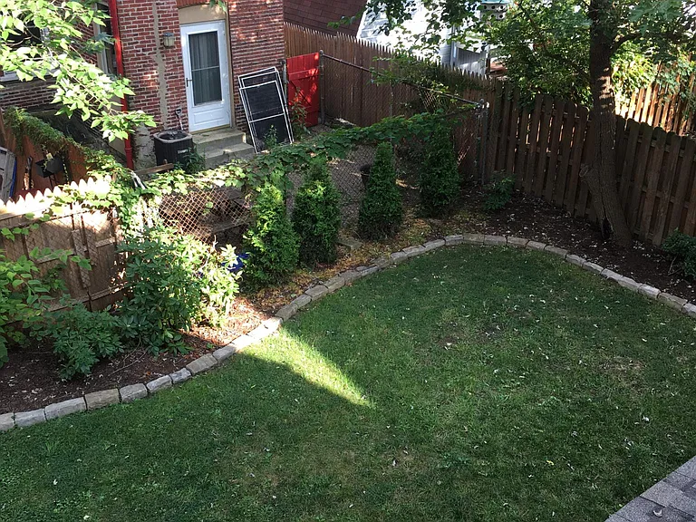 339 Spahr St #2 — Photo 29
