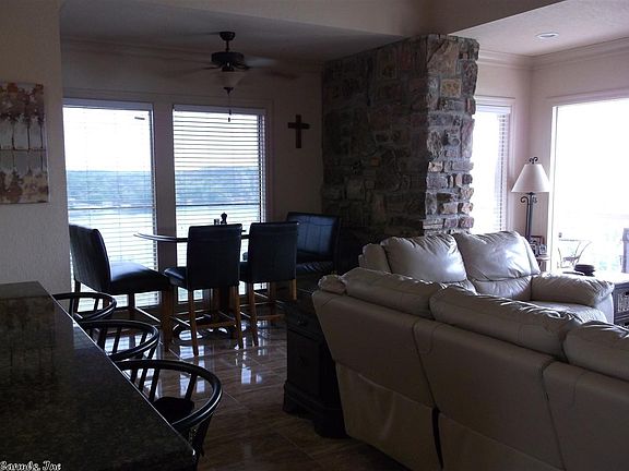 3rd image of 1459 Lodge Mountain Dr
