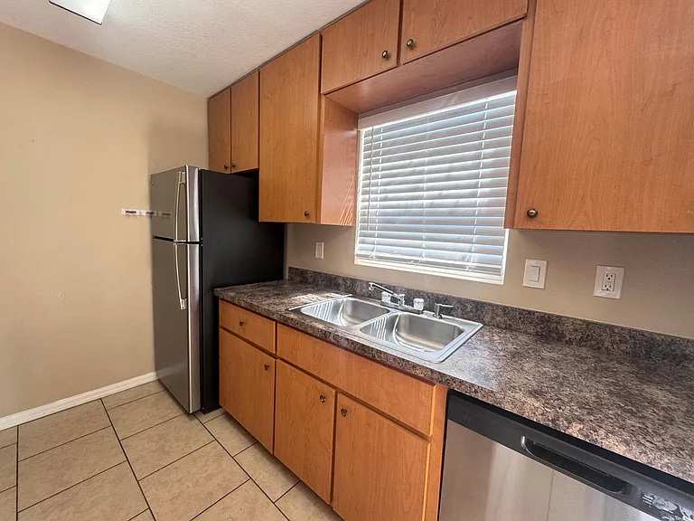 Rainbow Lake Apartments — Photo 24