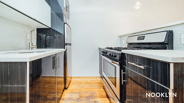 Rented by Nooklyn NYC LLC | media 13