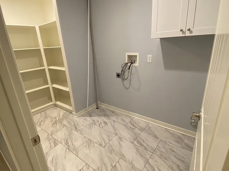 6049 Sendero Ave — Photo 10