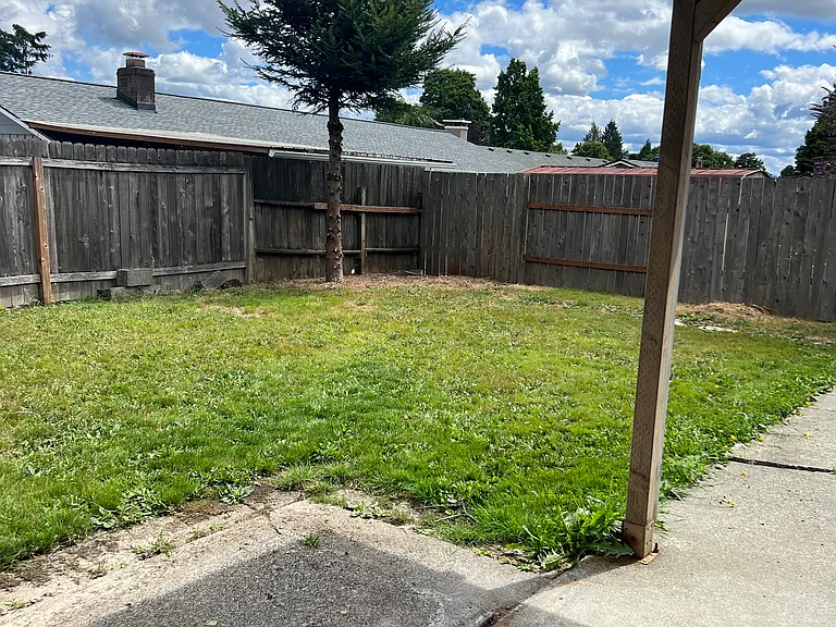 4720 Merlin St — Photo 8