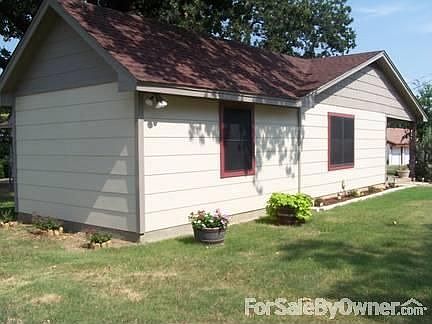 Side view of the home.