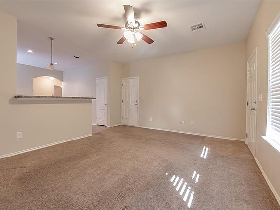 5th image of 12001 NW 136th Ter