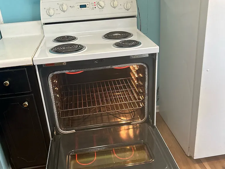 717 Dogwood Ln — Photo 14