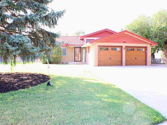 2nd image of 2601 Belmont Pl