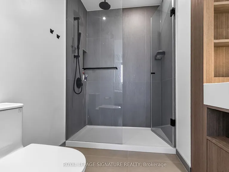 55 Charles St E #4303 — Photo 30
