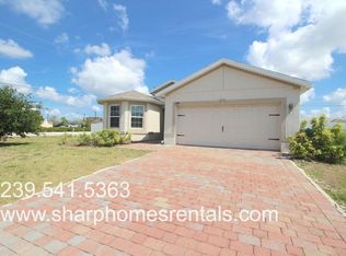 709 SW 25th Ln, Cape Coral, FL 33914