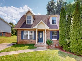 318 Donna Dr, Clarksville, TN 37042