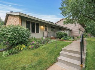 134 Windsor Ct, New Brighton, MN 55112