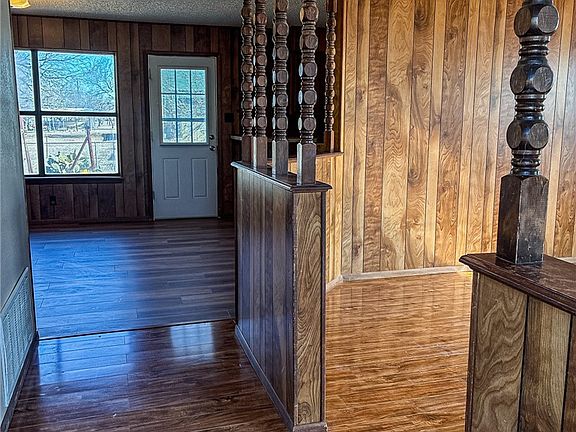 4th image of 180 Recreation Rd #8
