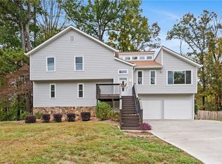 4813 Highpoint Dr NE, Marietta, GA 30066