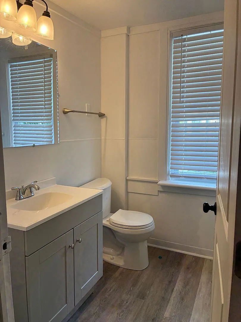 442 Lincoln, LLC — Photo 1