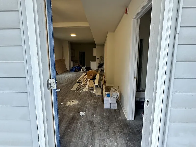 3214 Peronne Ave — Photo 14