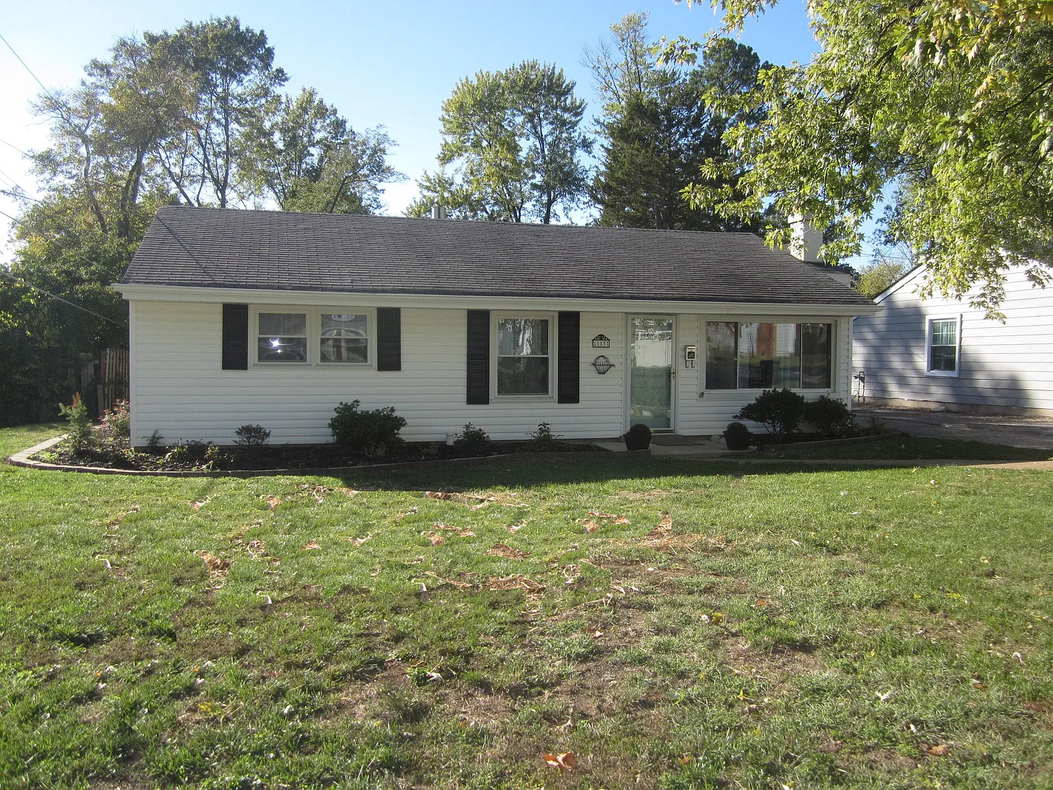 1115 Missouri Ave photo 1