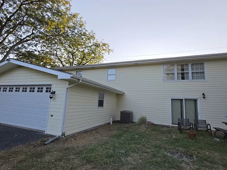 510 Queens Rd — Photo 14