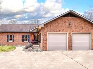 10555 Lovejoy Rd, Linden, MI 48451