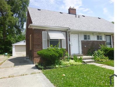 20463 Moross Rd, Grosse Pointe, MI, 48224