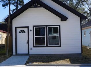 10090 Calendar St, Willis, TX 77318