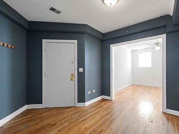 5th image of 3700 N Sheffield Ave #G1