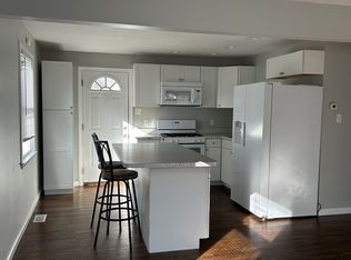 237 Country Club Rd, New Britain, CT 06053