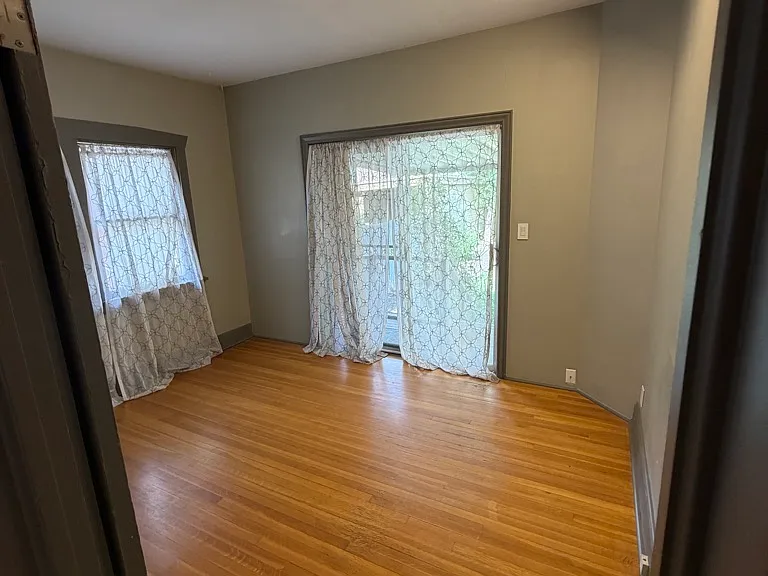 1017 S McClelland St — Photo 14