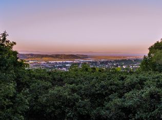 101 Garner Dr, Novato, CA 94947