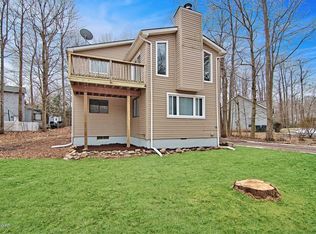 118 Chelsea Cir, Tobyhanna, PA
