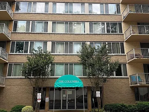 5565 Columbia Pike #310 Photo 1