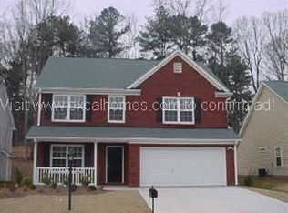 686 Hawthorn Ln, Grayson, GA 30017