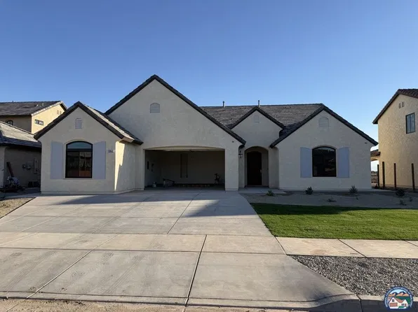 2041 Manzanita Dr, El Centro, CA 92243