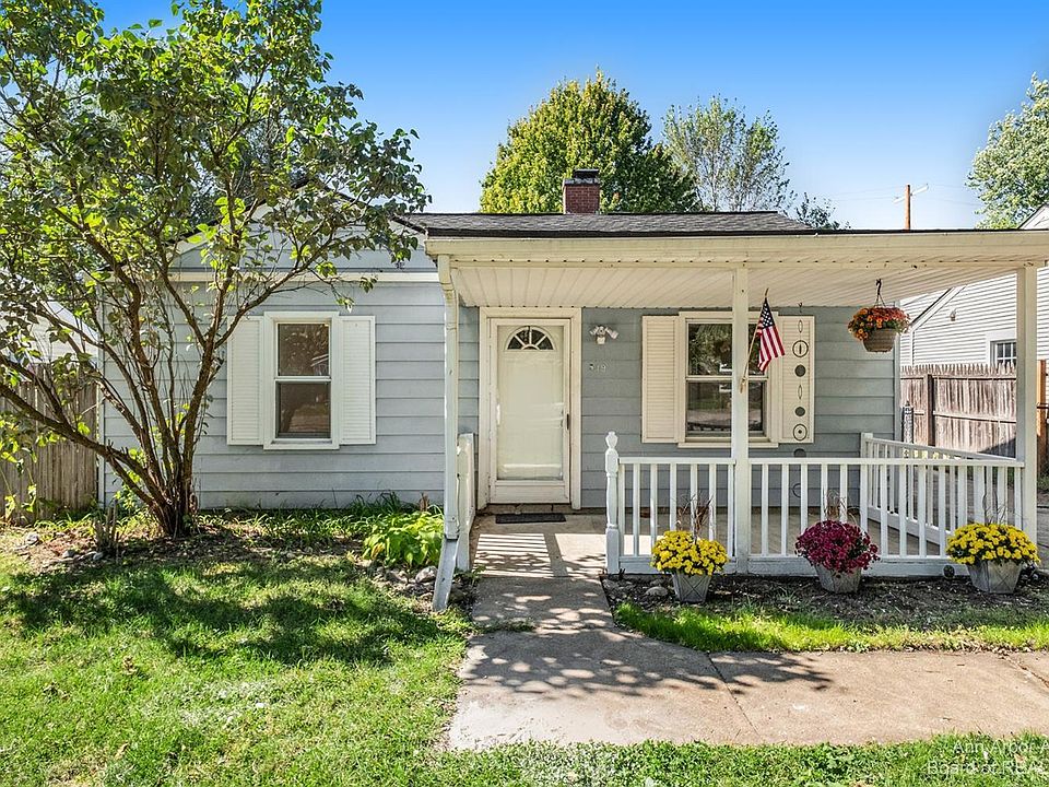 1st image of 549 Bagley Ave