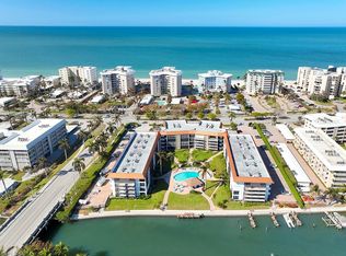 2900 Gulf Shore Blvd N APT 212, Naples, FL 34103