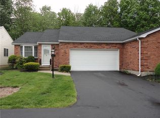 9 The Cmn, Lockport, NY 14094