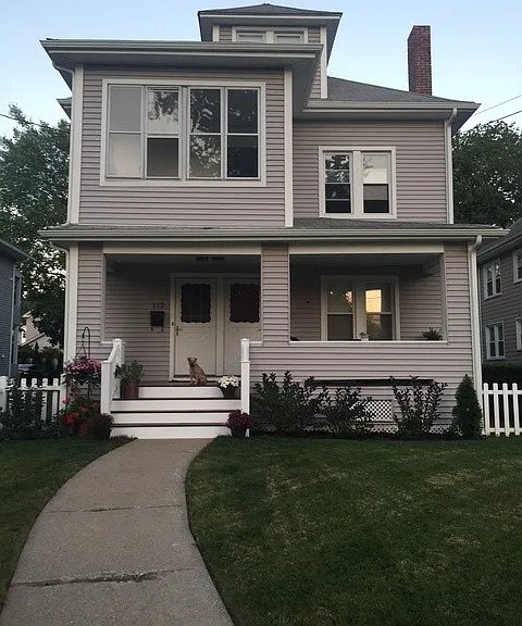 110 Dover Rd — Photo 1