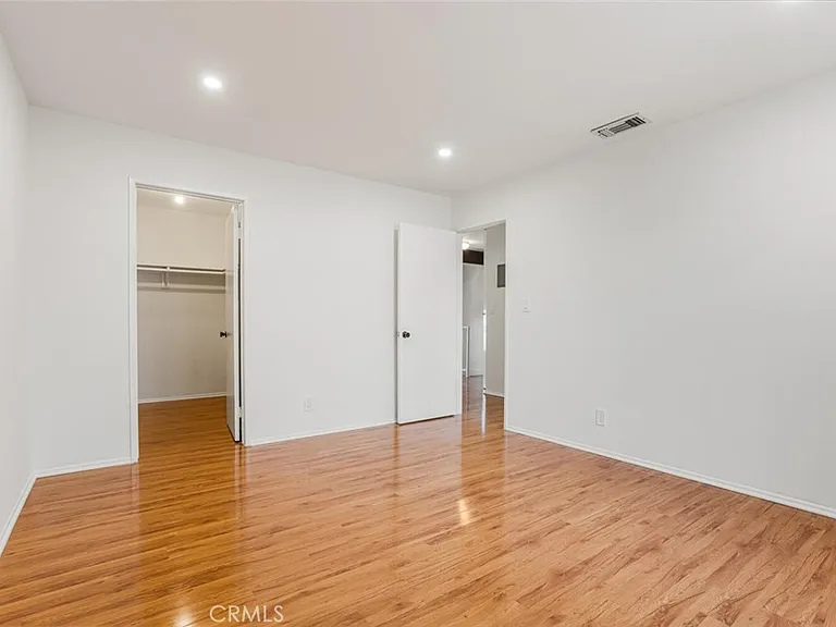 1129 Linden Ave #5 — Photo 18