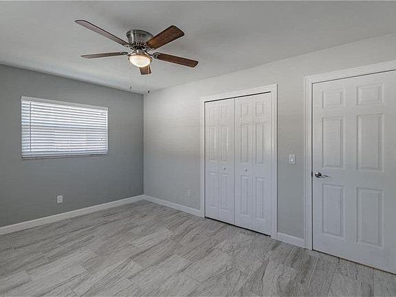 4th image of 2814 20th Avenue Dr W