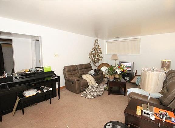 5th image of 8220 Crestview Dr APT 6