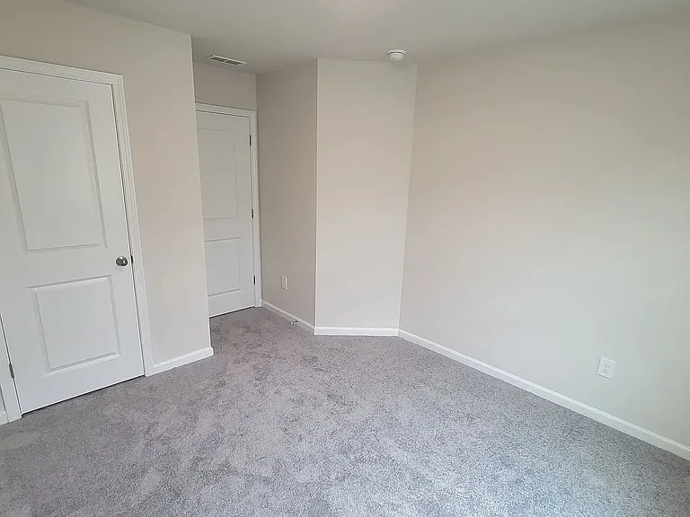 909 Powder Creek Dr — Photo 10