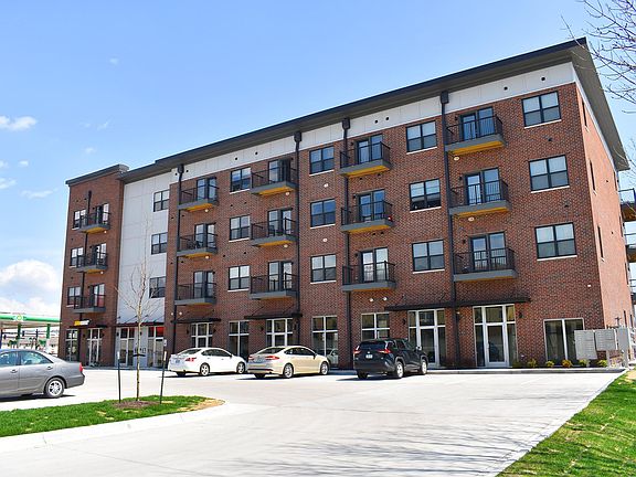 2nd image of 570 1st Ave Unit 203