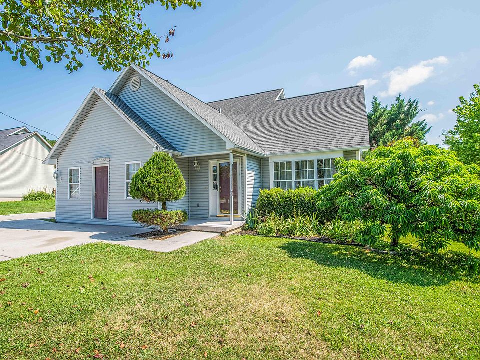 1st image of 7501 Heumsdale Dr #2