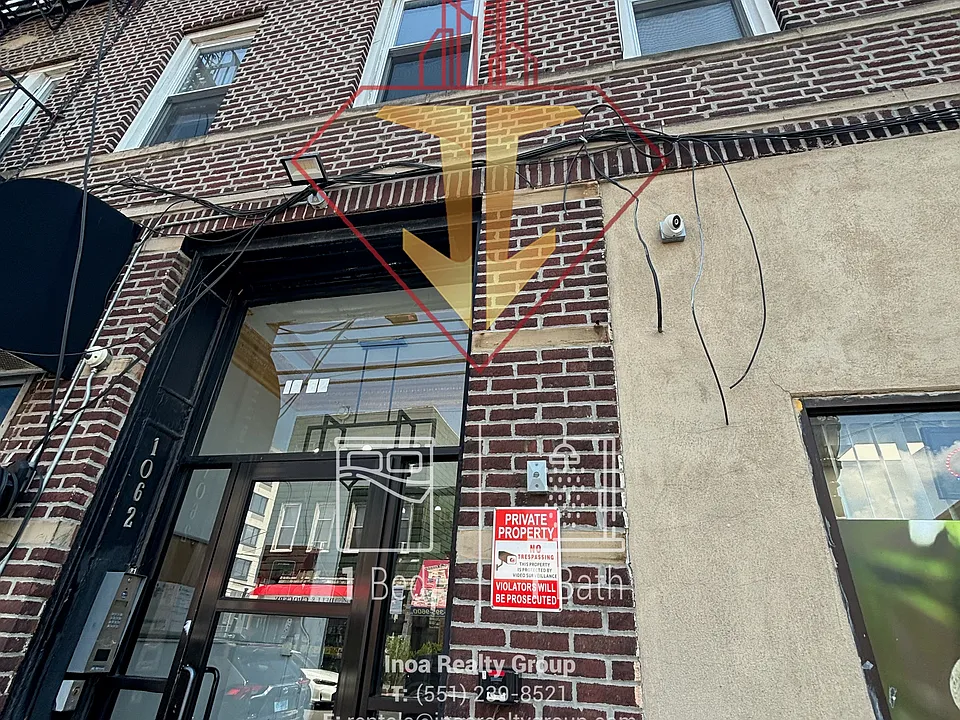 1062 Westside Ave #23