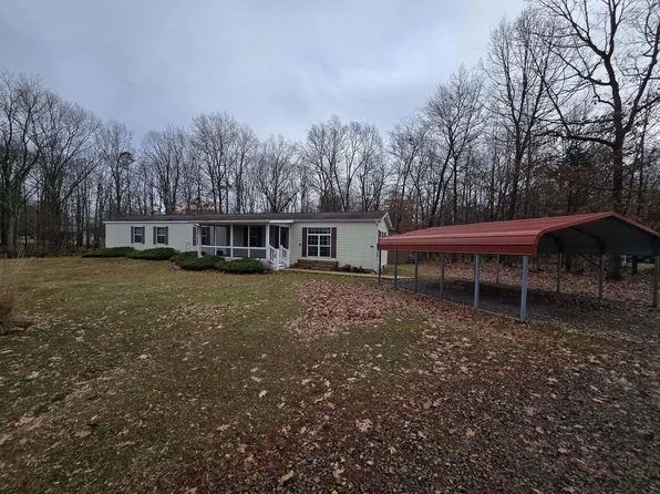 113 Oak St, Punxsutawney, PA 15767