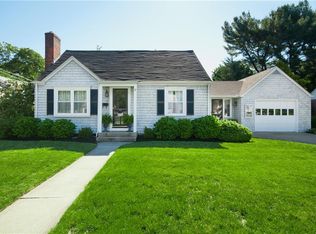 10 Mystic Dr, Warwick, RI 02889