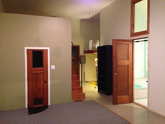 5th image of 901 N Fairfield Ave #1