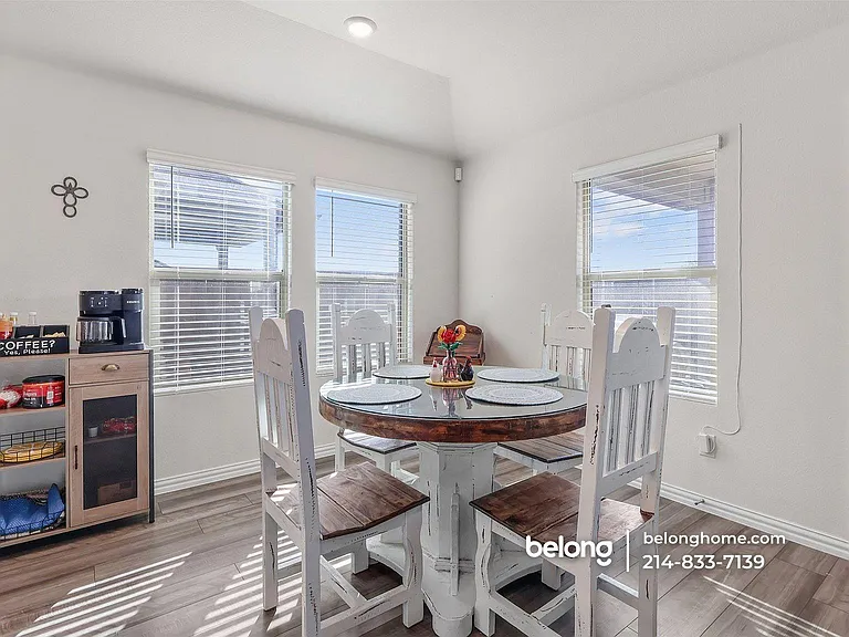 3505 Kingsview Dr — Photo 19