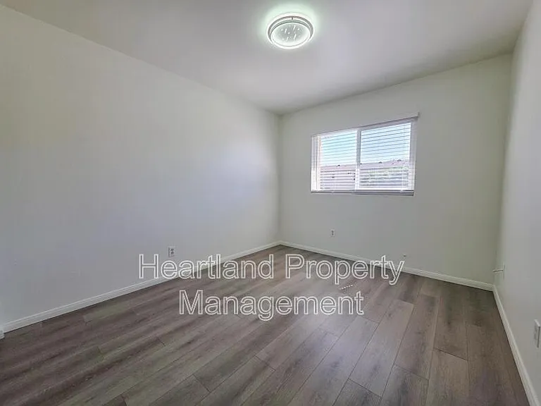 957 Imperial Beach Blvd — Photo 6